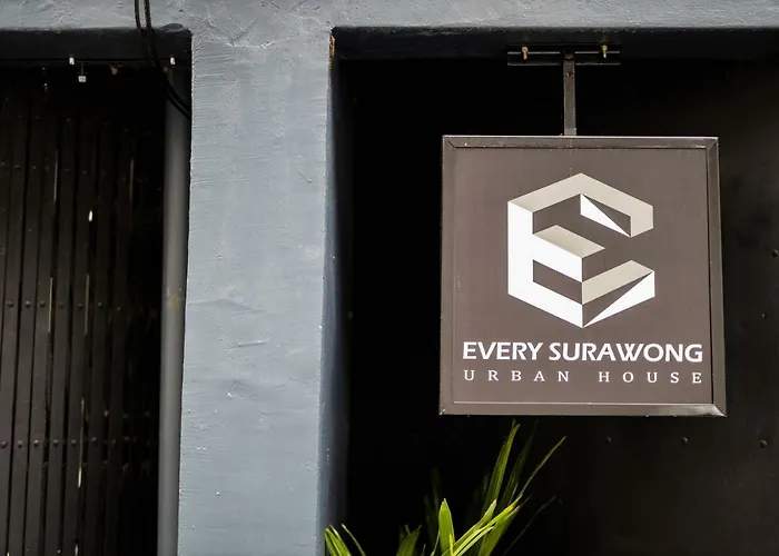 Every Surawong 호텔 3*